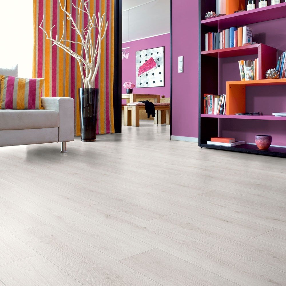 Trend Oak White - Advanced 8mm Laminate Flooring (85892)