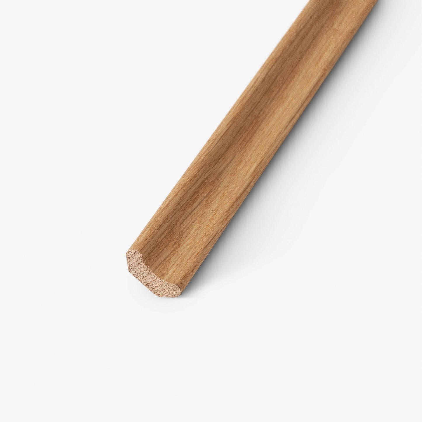 Solid Oak - 2.4m Satin Lacquered Oak Scotia Beading (119105)