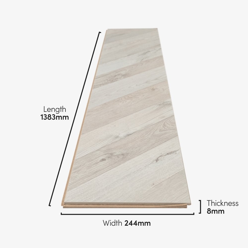 Alnwig Oak - Chevron Parquet 8mm Laminate Flooring (120324)