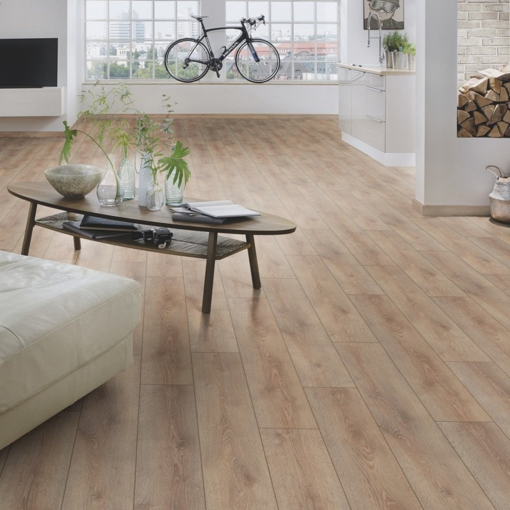 Clearwater Oak - Supernatural Classic 8mm Embossed Laminate Flooring (122560)