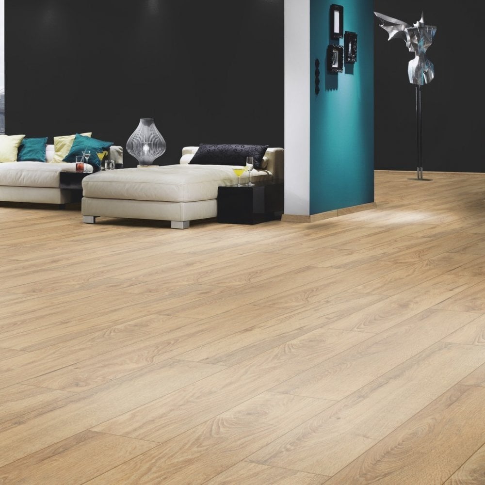Armoury Oak - Supernatural Classic 8mm Embossed Laminate Flooring (122563)