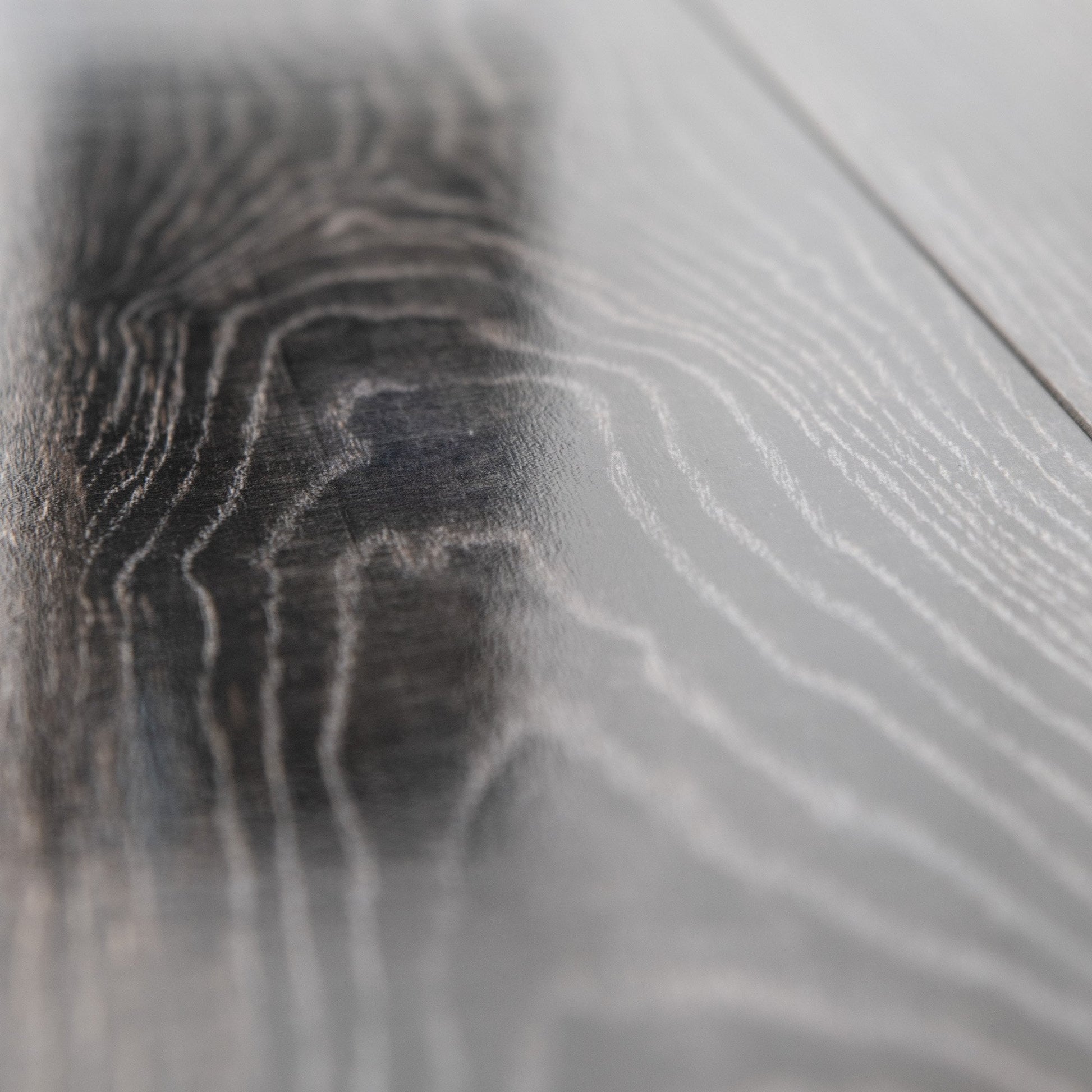 Ravine Oak - Lustre 8mm High Gloss Laminate Flooring (84872)