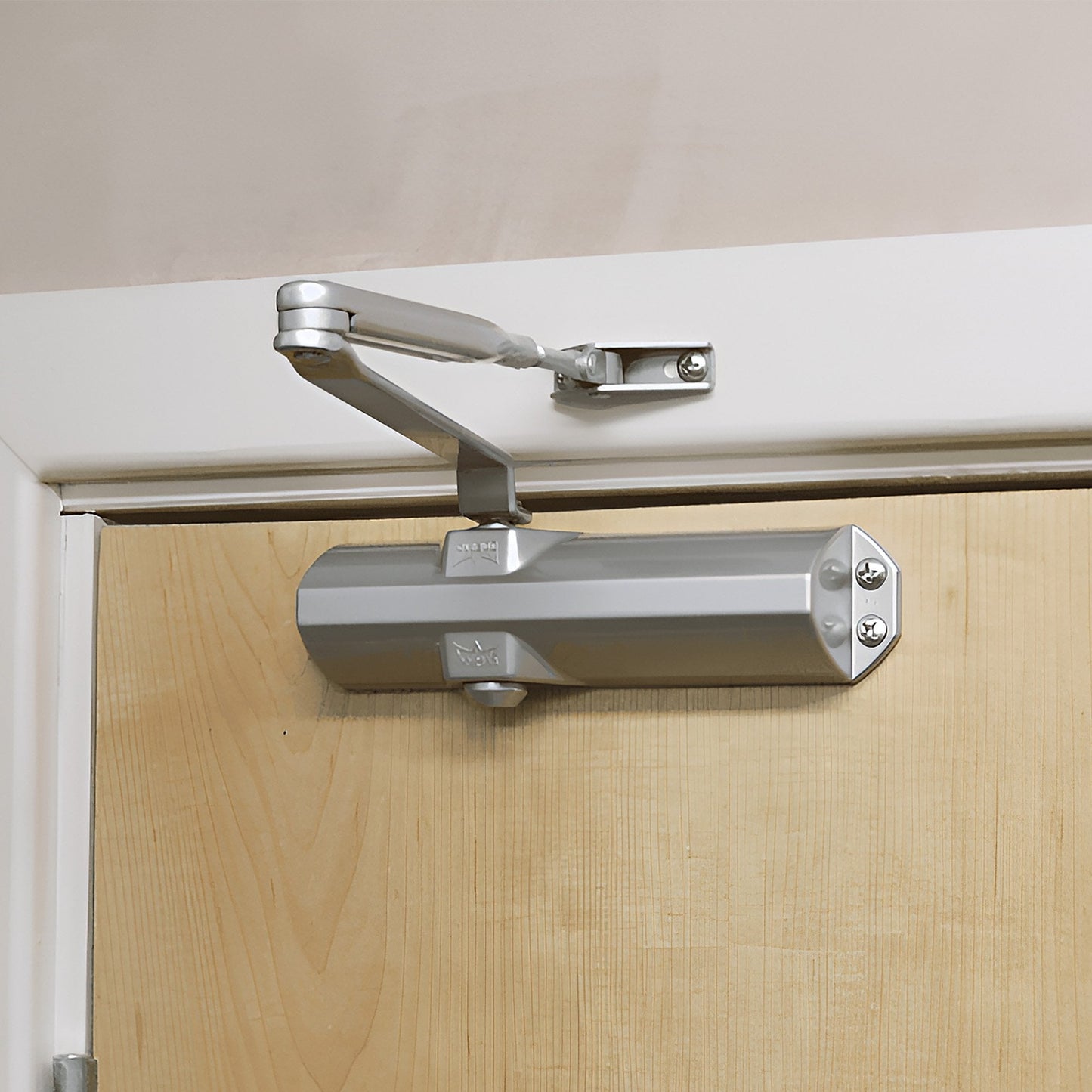 Contract Size 3 Overhead CE13 Door Closer (124293)