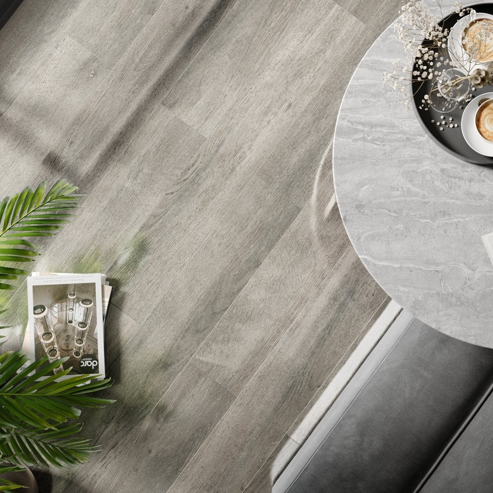 Stave Oak - Lustre 8mm High Gloss Laminate Flooring (84871)