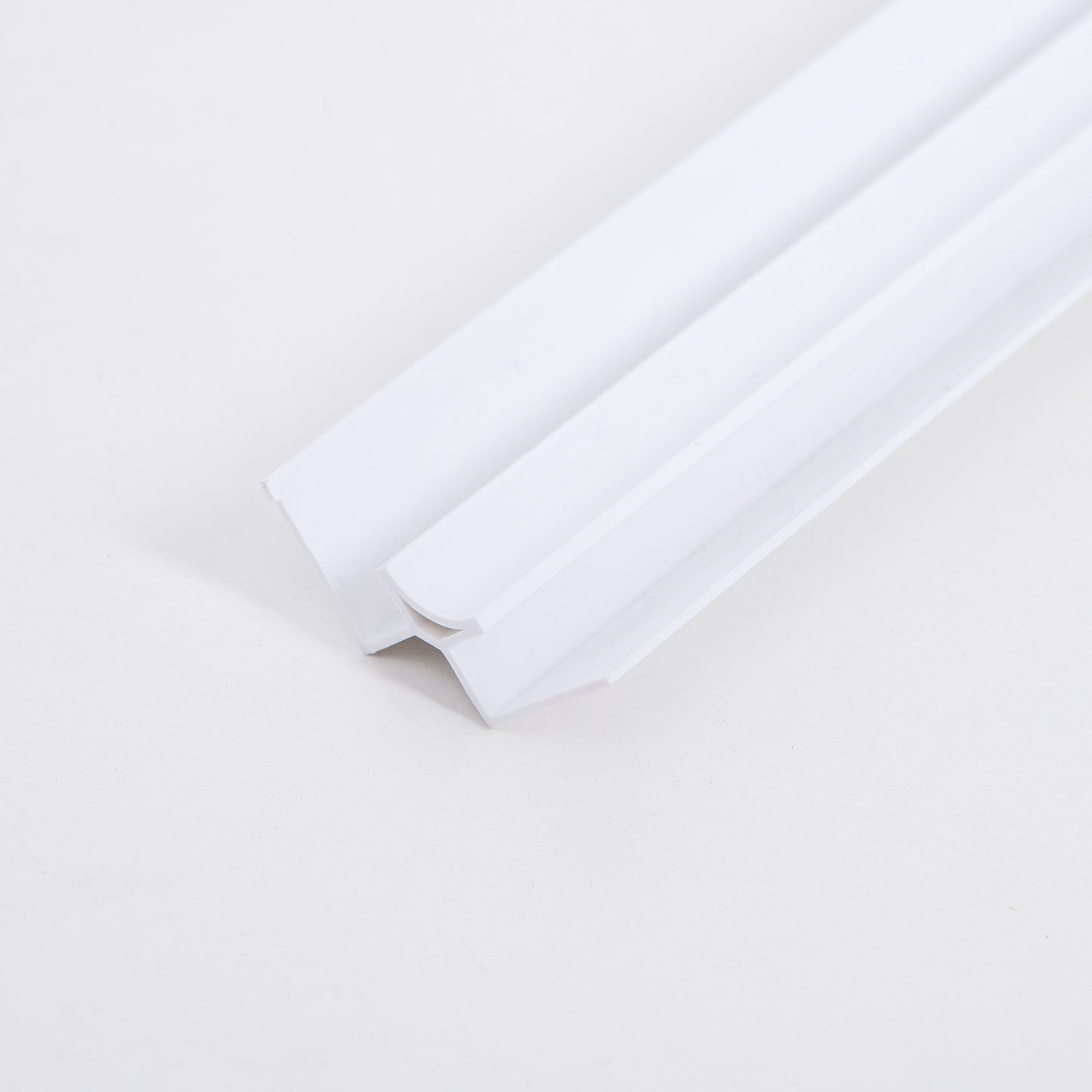 PVC Shower Panel Internal Corner Trim - White (SPT-INTCOR-WH)