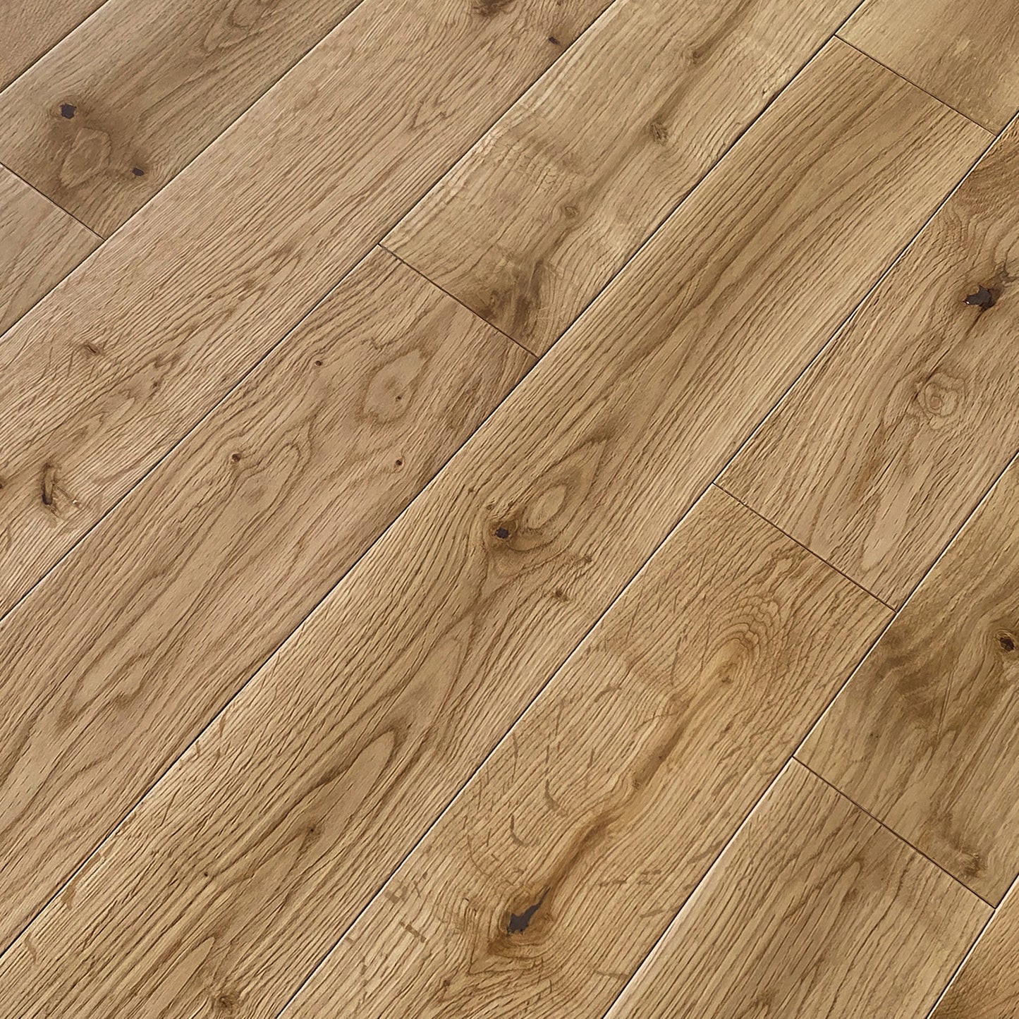 Natural Oak - 12mm UV Lacquered Engineered Real Wood Flooring (LIBEO12x125)