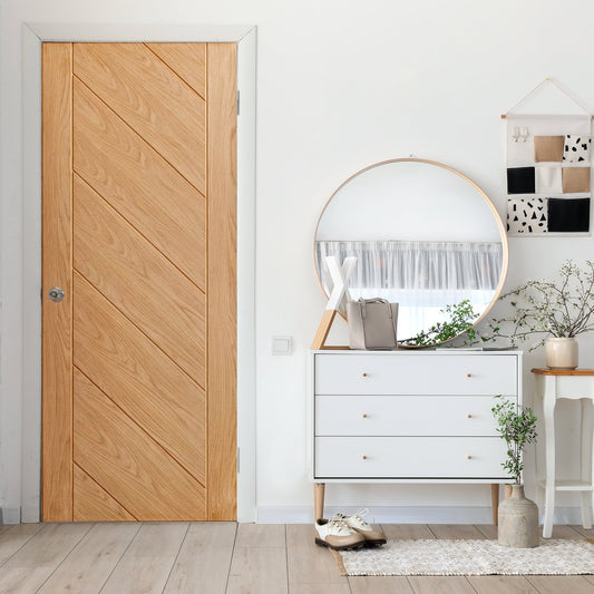 Oak Internal Unfinished Murcia Door (IOMUR)