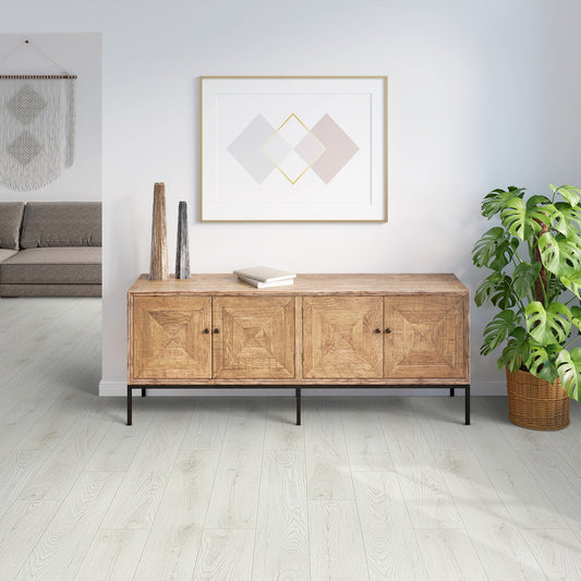 Chantilly Oak - Vintage Classic 10mm Handscraped Laminate Flooring (47211)