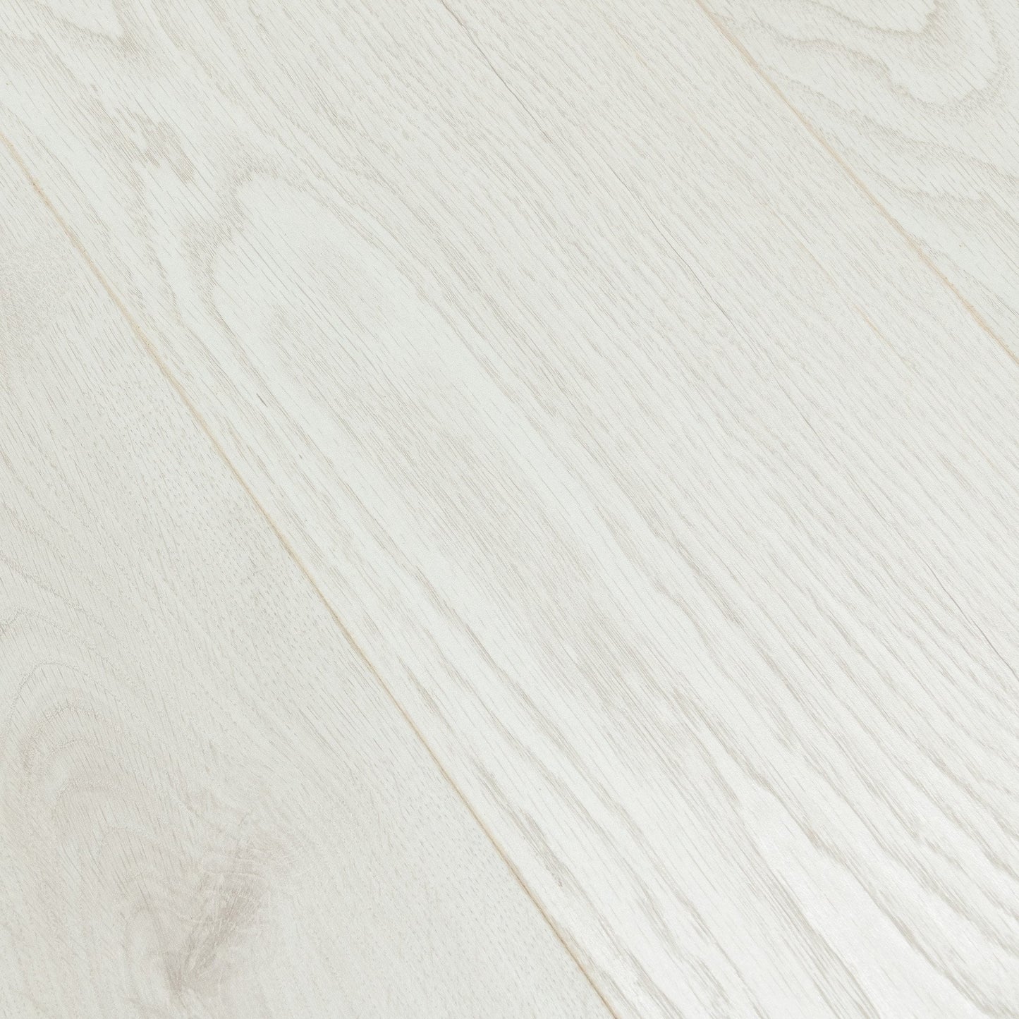 Chantilly Oak - Vintage Classic 10mm Handscraped Laminate Flooring (47211)