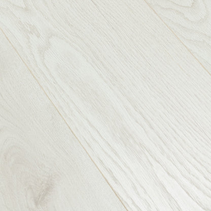 Chantilly Oak - Vintage Classic 10mm Handscraped Laminate Flooring (47211)