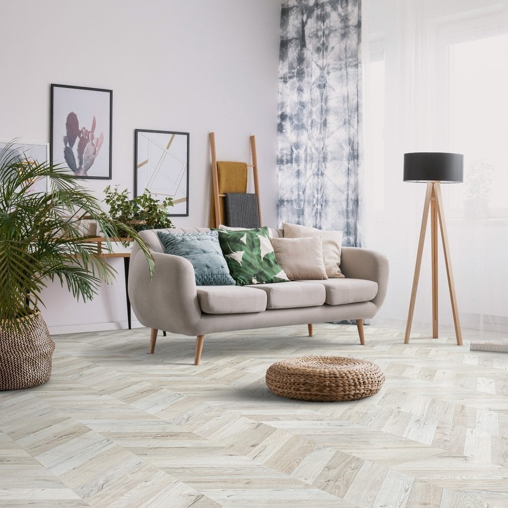 Kaindl | Alnwig Oak - Chevron Parquet 8mm Laminate Sample - SKU-333482