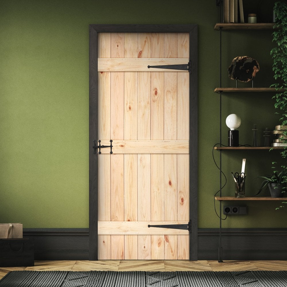 Scandinavian Pine Internal Unfinished Grange V Groove 3 Ledge Solid Door (121054)