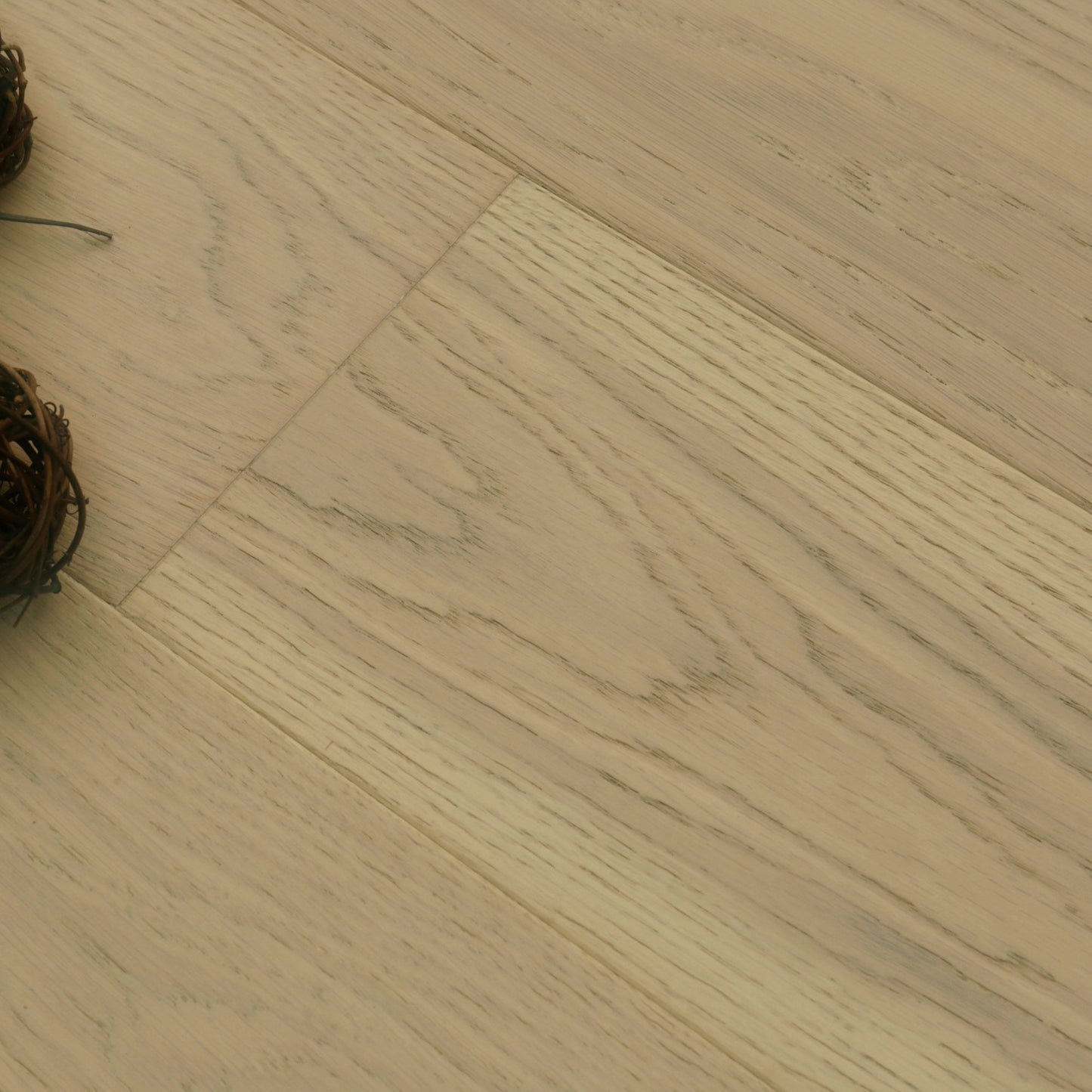 Liberty Floors | Dune Oak - HydroShield Real Wood Sample - LIB-Z-322 - SKU-337926