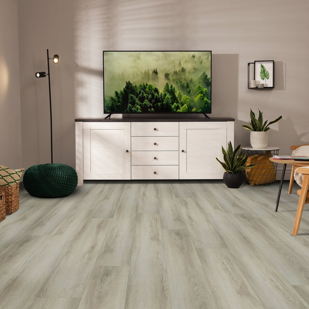 Vanilla Oak - Comfort Luxe Plus 12mm Laminate Flooring (122139)