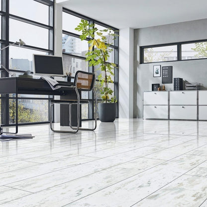 Antique White - Lustre 8mm High Gloss Laminate Flooring (84874)