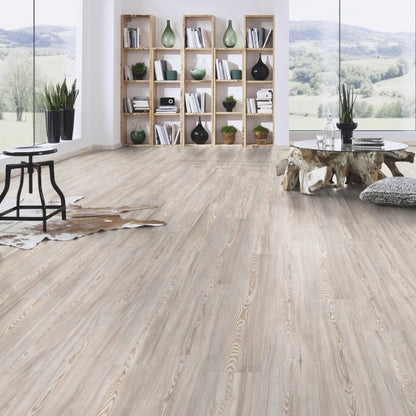 Pearl Scandi Larch - Vintage Classic 10mm Handscraped Laminate Flooring (108473)