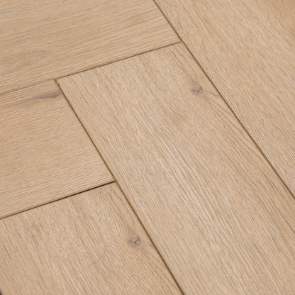 Pale Amberwood Oak - Comfort Luxe 12mm Laminate Herringbone Flooring (122145)