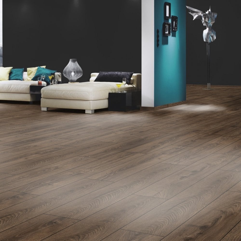 Espresso Carpenter Oak - Atlantic 10mm Handscraped Moisture Resistant Laminate Flooring (122474)