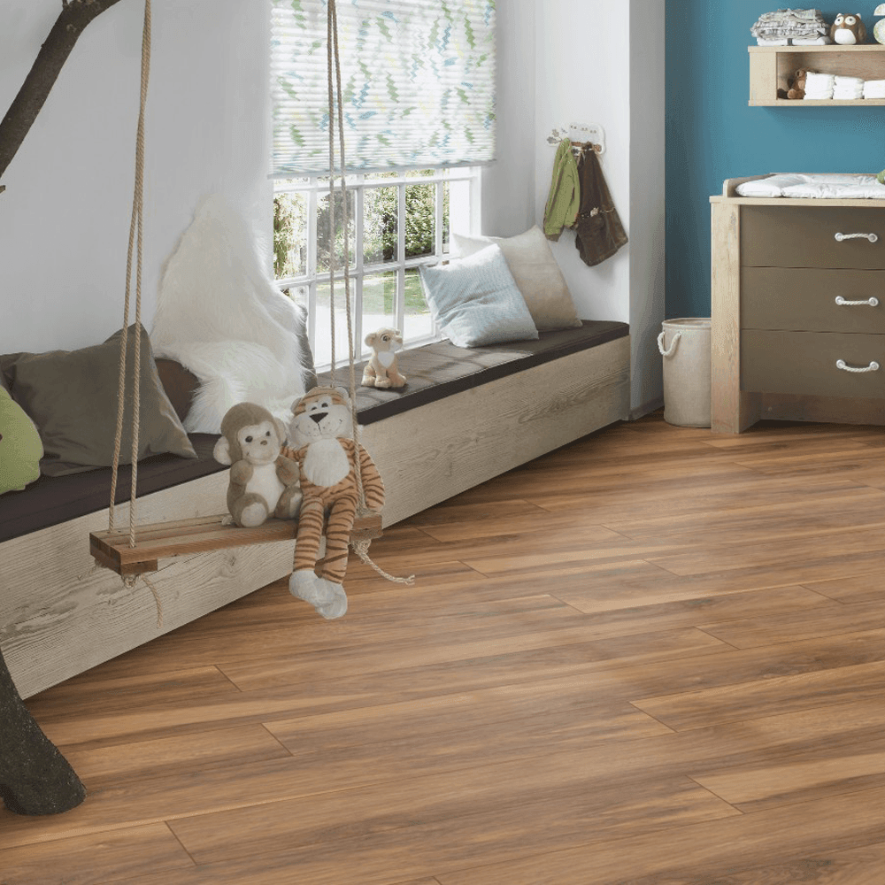 Krono Original | Appalachian Hickory Atlantic 10mm Handscraped Moisture Resistant Laminate Sample - 8155 (SKU-344609)