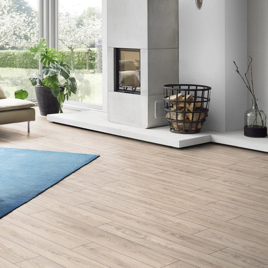 Krono Original | Mushroom Carpenter Oak - Atlantic 10mm Handscraped Moisture Resistant Laminate Sample - K478 (SKU-344668)