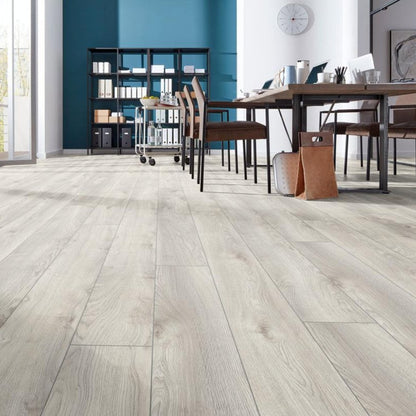 Macro Oak White - Mammut Long Plank 10mm Laminate Flooring (122387)