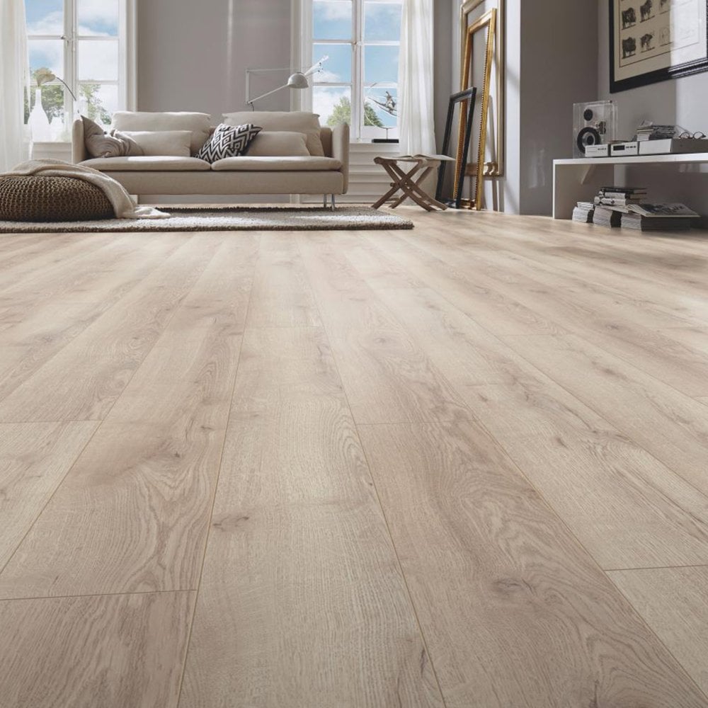 Mountain Oak Beige - Mammut Long Plank 10mm Laminate Flooring (122388)