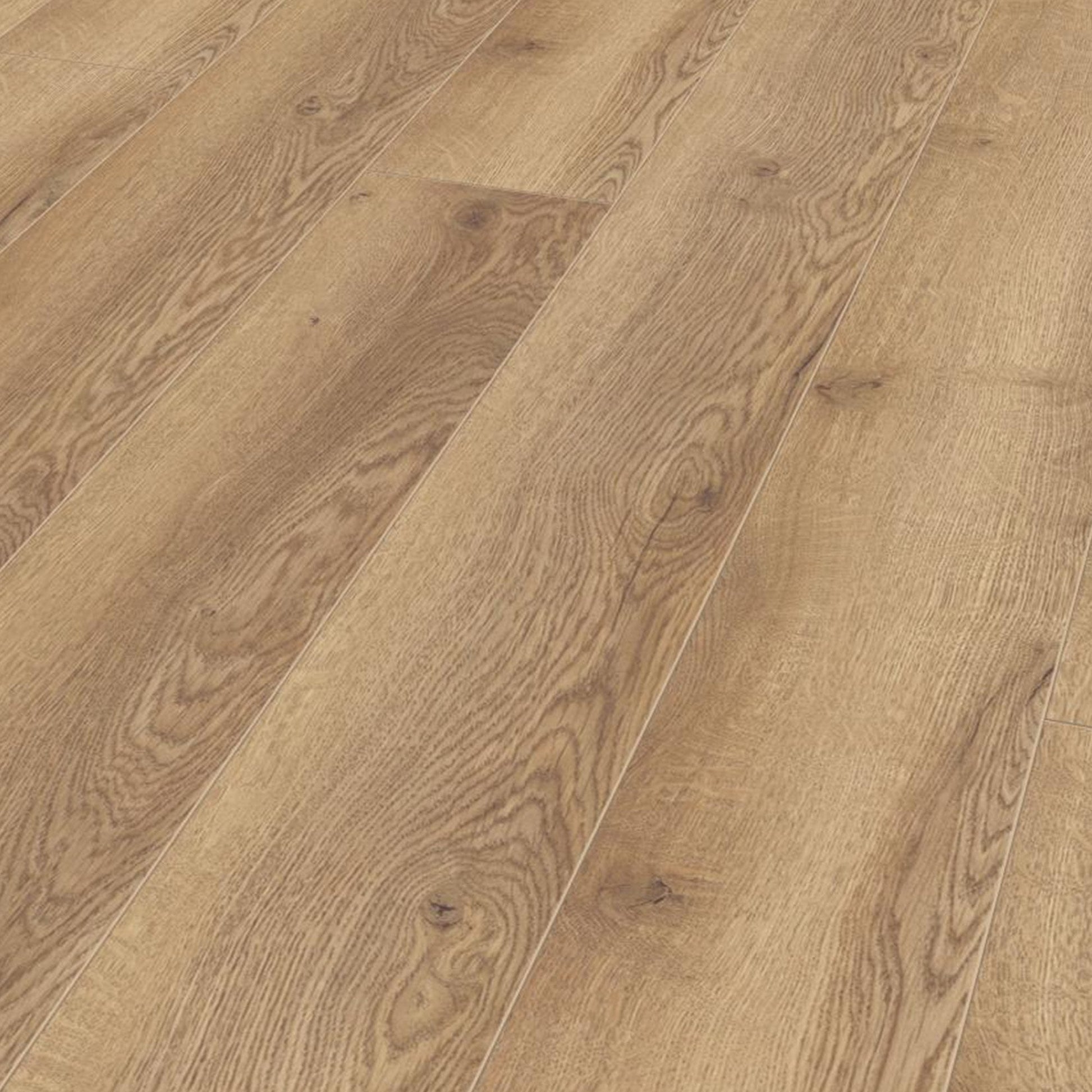 Nature Oak - Mammut Long Plank 10mm Laminate Flooring (122389)
