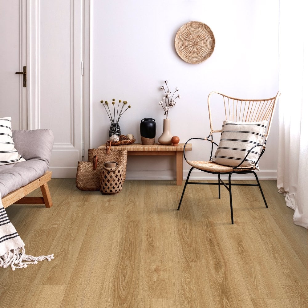Cashew Montreux Oak - Vario Supernatural 8mm Laminate Flooring (122456)