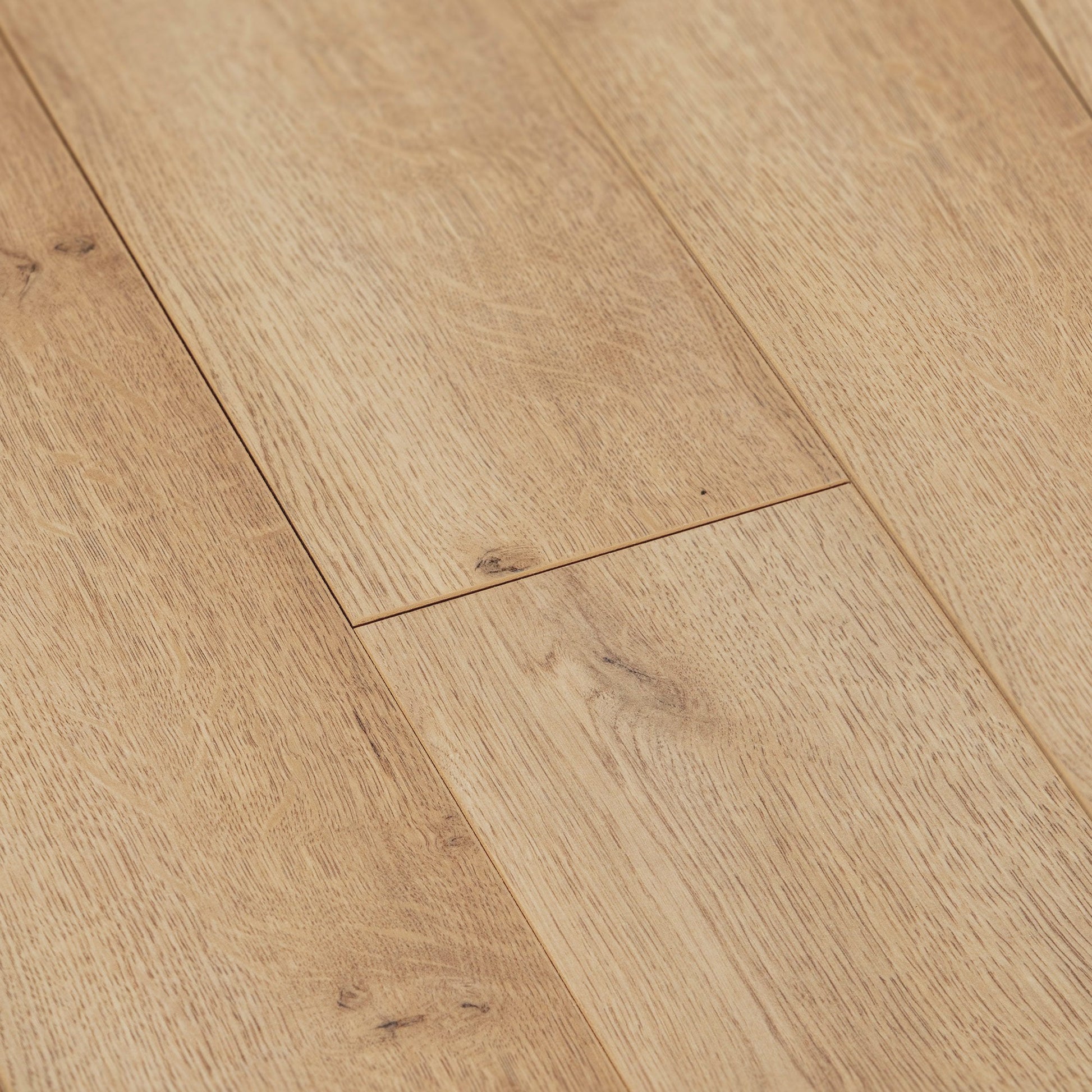 Dezent Oak - Amazone 10mm Laminate Flooring (54212)