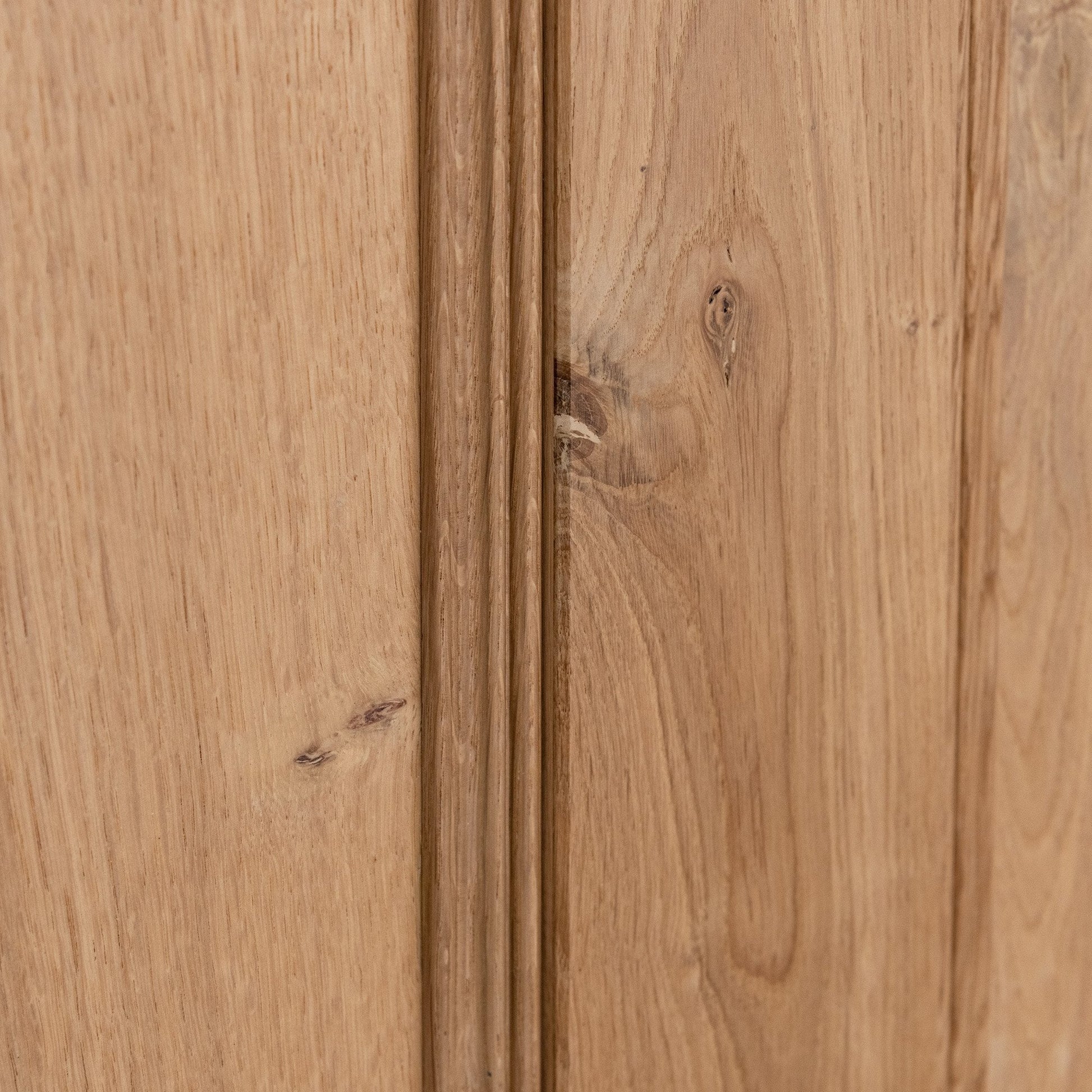B-Grade Rustic Oak Internal Fully Finished Victorian 4 Panel Door (LOLRUSOAK)