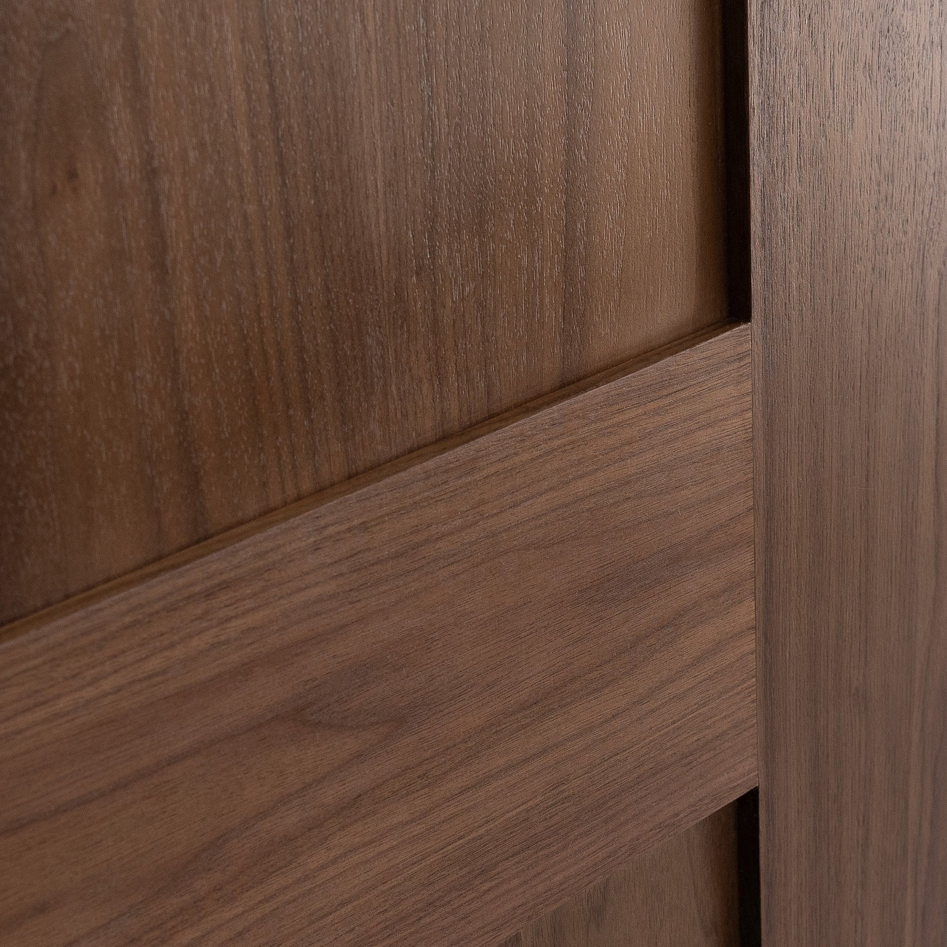 B-Grade Walnut Internal Fully Finished 1930's DX Door (123896)