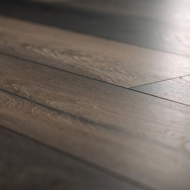 Gnarrenburg Oak Titanium - Robusto villa 12mm Sample (D80992)