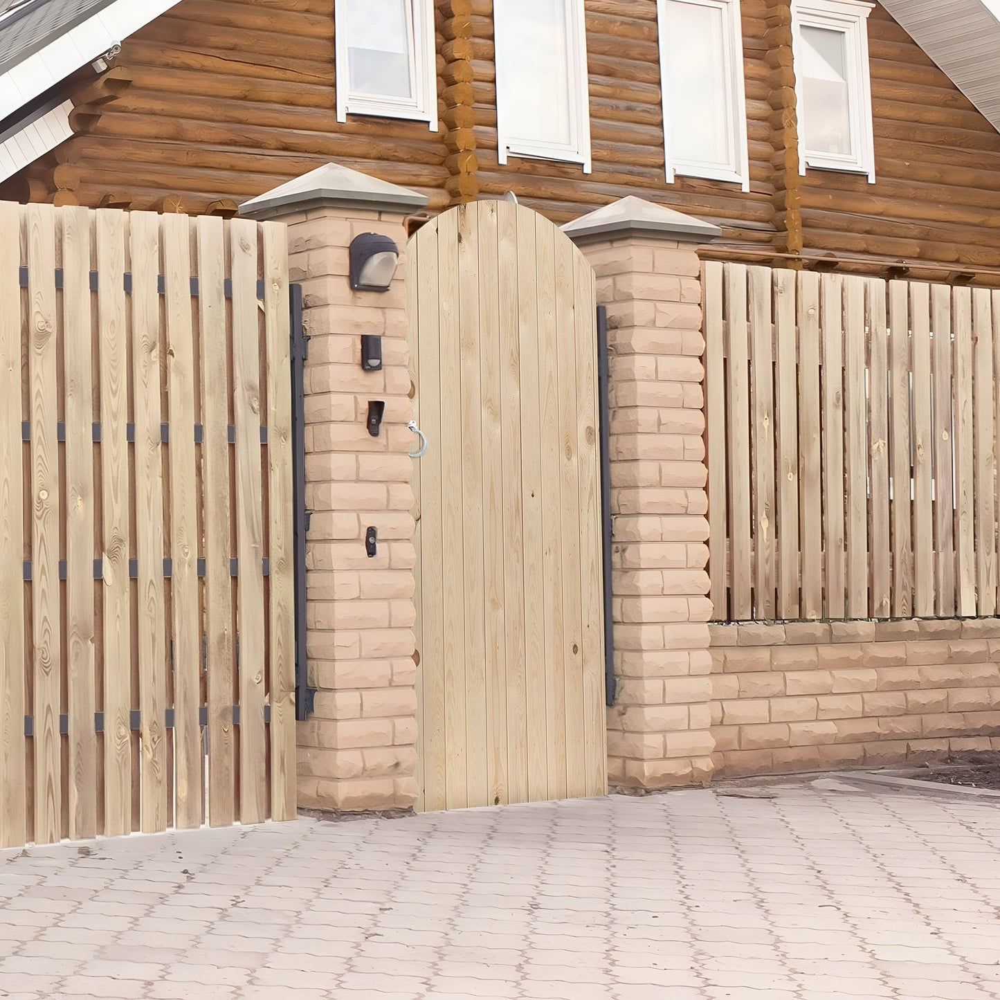 B-Grade Solid Knotty Pine External Unfinished Ledged & Braced Arched Gate (124020)