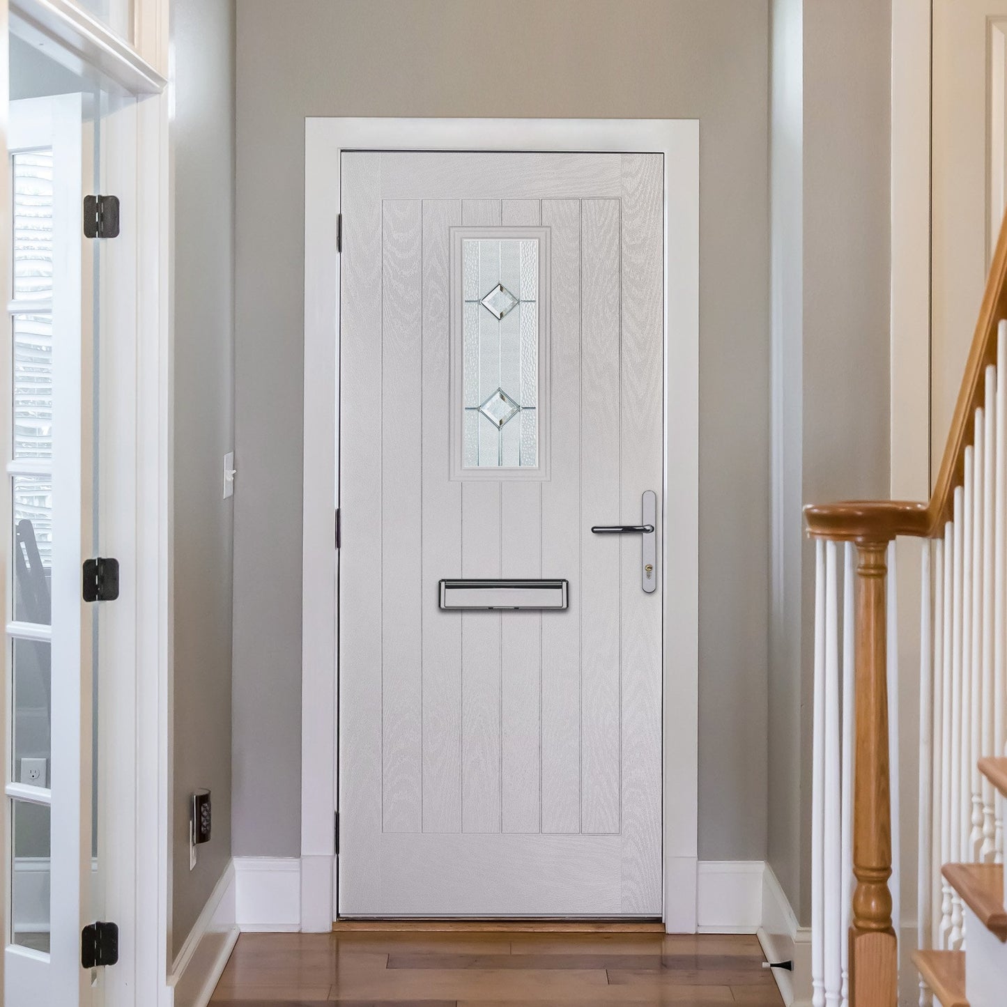 Goswell Chartwell Green Pre-Hung Venice Glass Composite Front Door Set