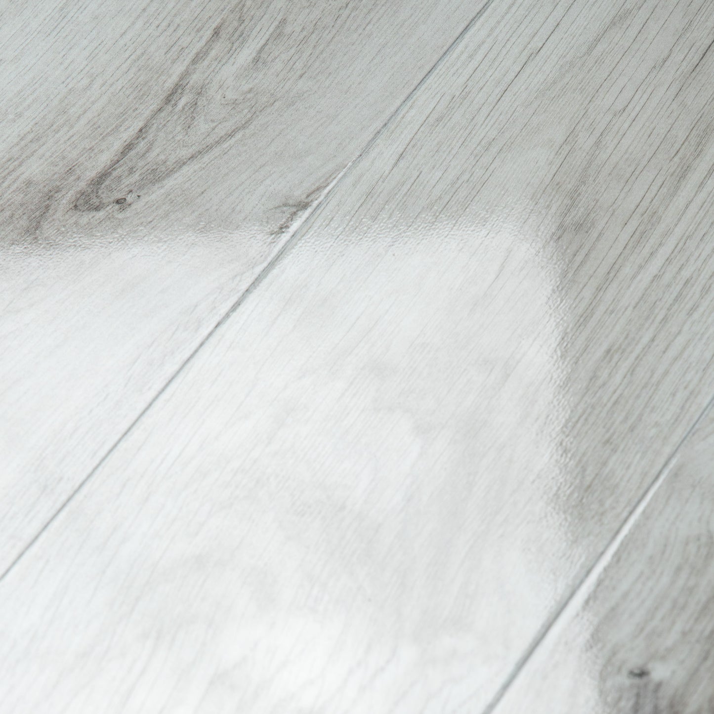 Oak Fresco Snow - Aqua Pro 8mm High Gloss Laminate Flooring