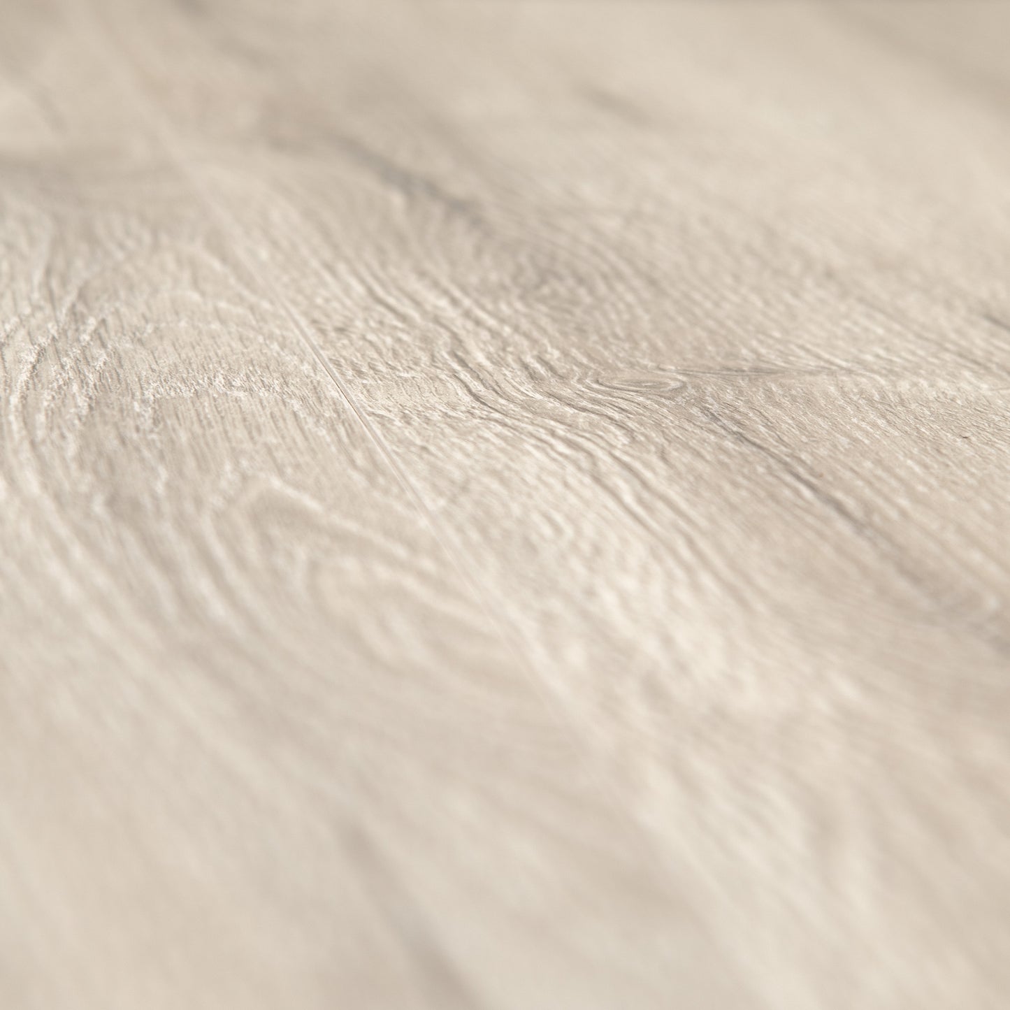 Light Creme Oak - Wood Essence Aqua Water Resistant 12mm Laminate Flooring