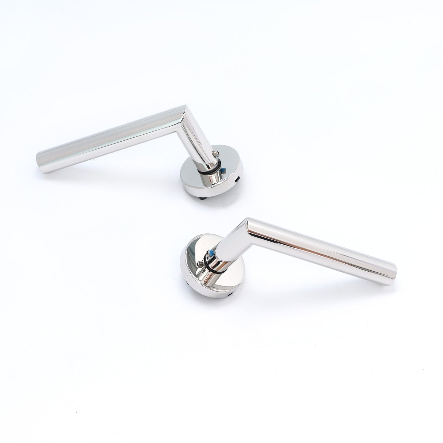 Lifestyle Alpha Lever on Round Rose Handle Set - Polished Chrome