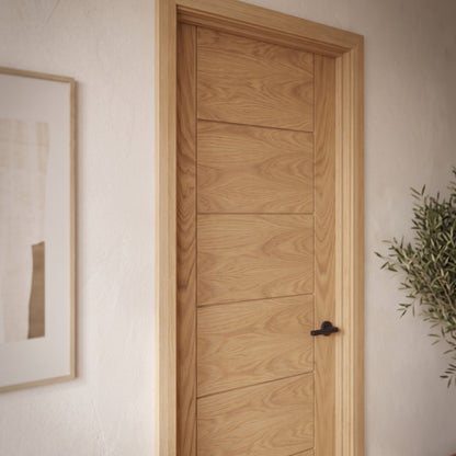 Oak Internal Fully Finished Pedrena 7 Panel Door