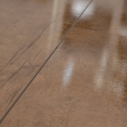 Lounge - Lustre 8mm High Gloss Laminate Flooring
