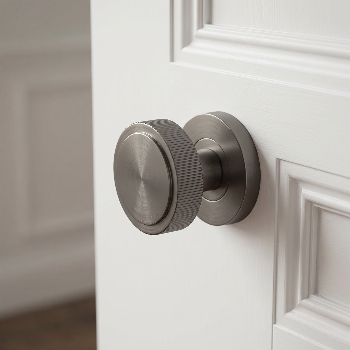 Fluted Round Rose Door Knob Set - Gun Metal