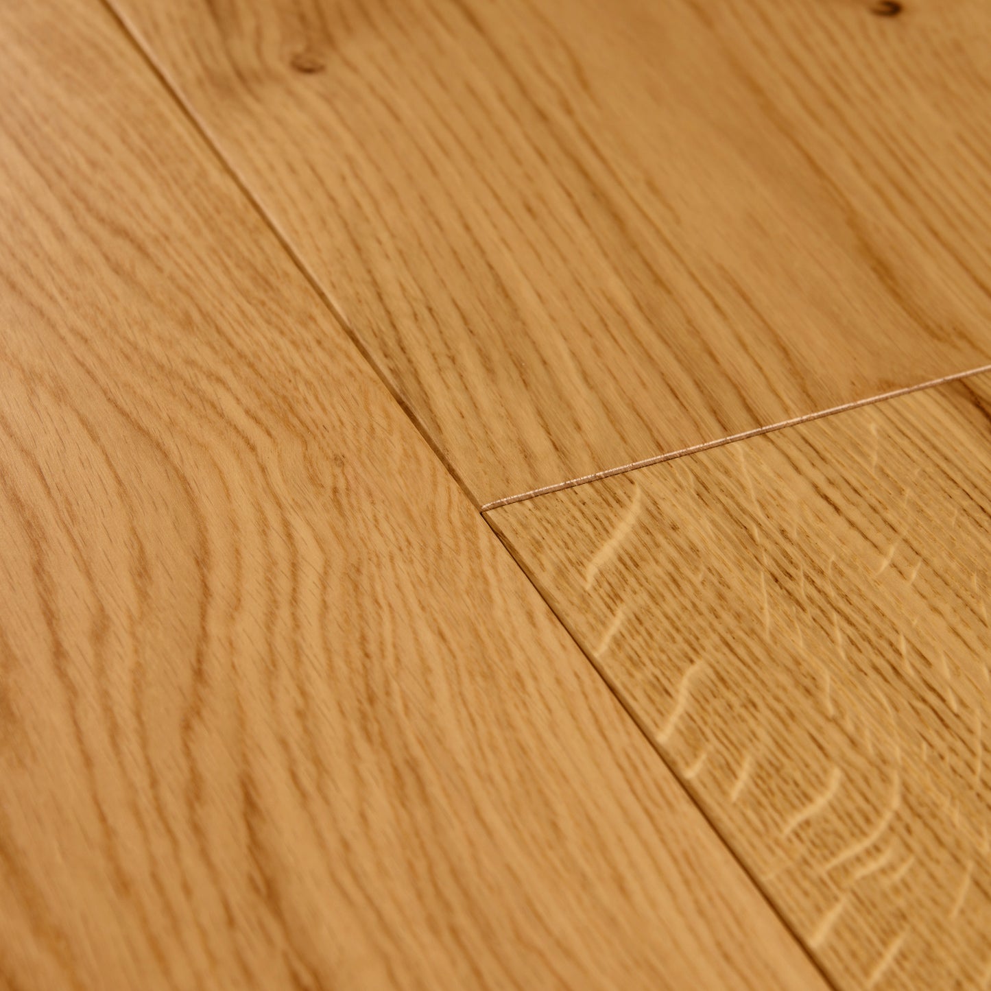 Natural Oak - 14mm Super-Wide UV Lacquered Engineered Real Wood Flooring (LIBEO14x220NAT)