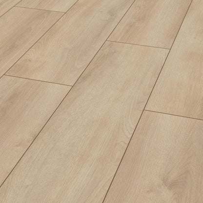 Summer Oak Beige - 8mm Water-Resistant Laminate Flooring (D3902)