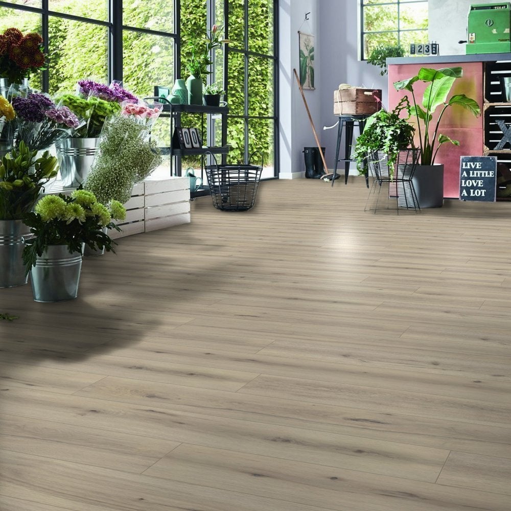 Kronotex | Arizona Oak Beige - Robusto Villa 12mm Laminate Flooring (D80032)
