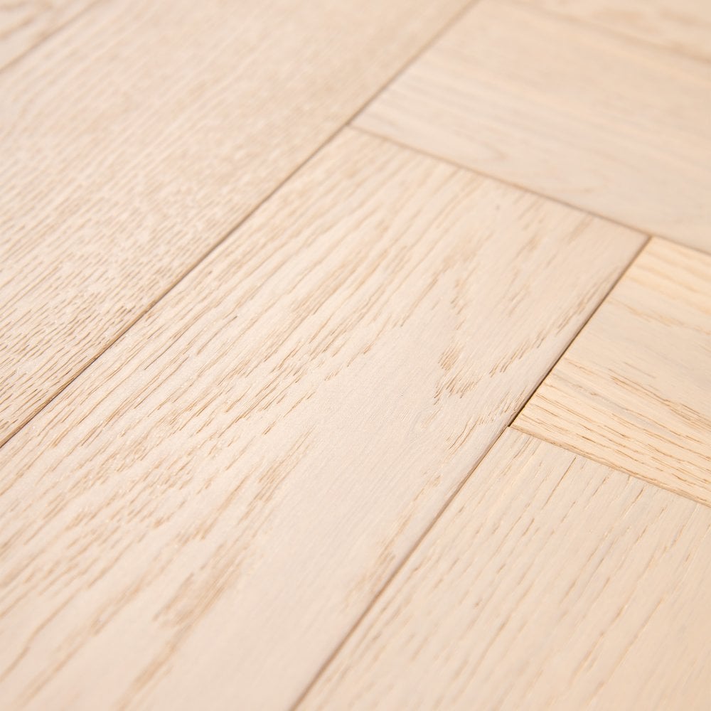 Brushed White Oak - Herringbone 14mm UV Oiled Engineered Real Wood Flooring (124564)