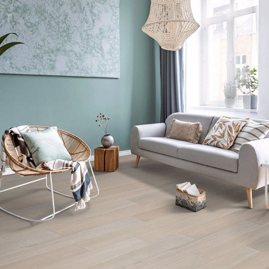 Pebble Grey Oak - 13mm Brushed Matt Lacquered Engineered Real Wood Flooring (124571)
