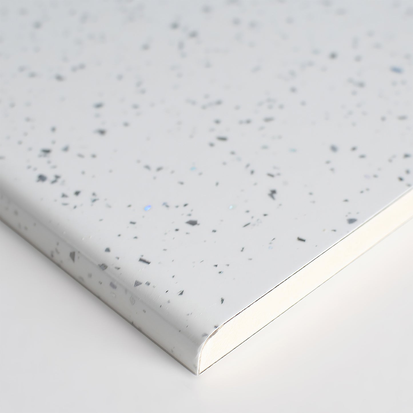 White sparkle - 11mm Matt Sample (EL-QUARB-600-TG)